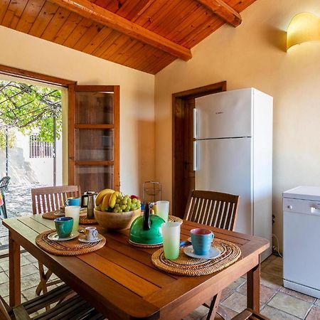 Cozy Home In Ragusa With Kitchen Camemi Buitenkant foto